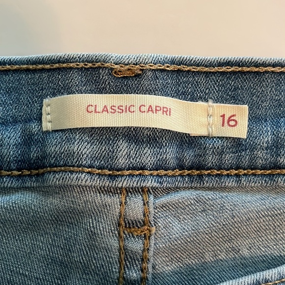 Levi’s Classic Capri High Rise Size 16 - Picture 10 of 16